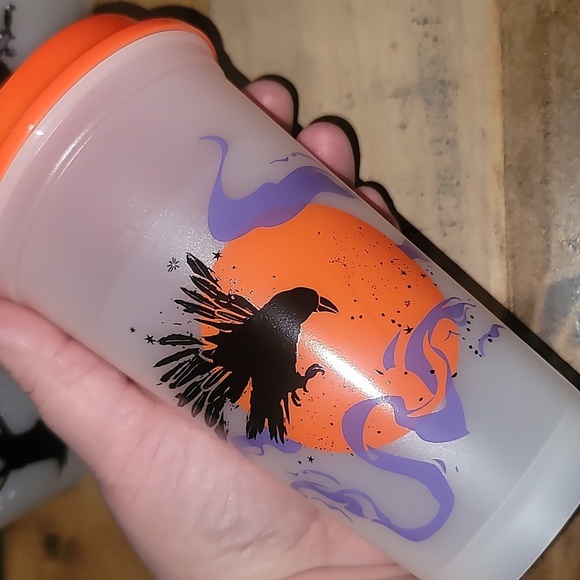 Starbucks Reusable Hot Cups with Lids Glow-in-the-Dark Halloween Fall 6pk - Picture 3 of 16